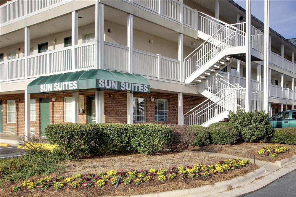 Intown Suites Extended Stay Charlotte Nc -East Independence Extérieur photo