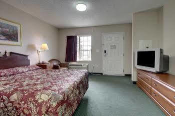 Intown Suites Extended Stay Charlotte Nc -East Independence Extérieur photo